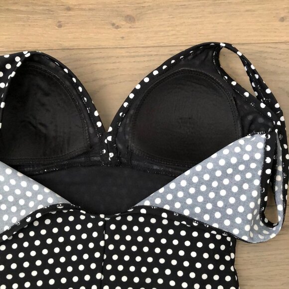 Byron Bay Swim Nylon Spdx V Neck One Piece Polka Dot Swim Suit Blk Wht Sz 8 NWOT - Picture 8 of 12